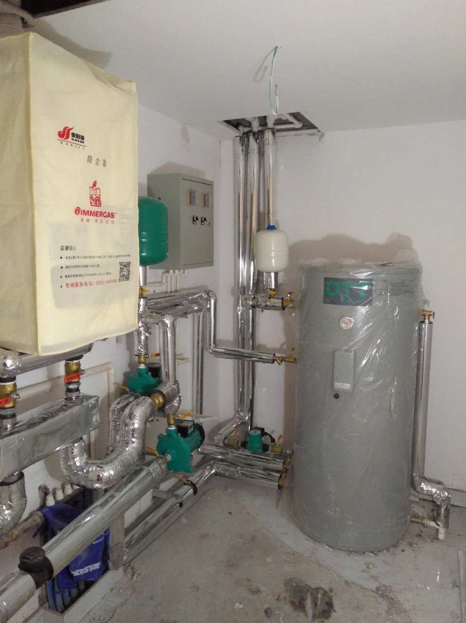 水箱换热水箱单盘管/双盘管（壁挂炉和太阳能换